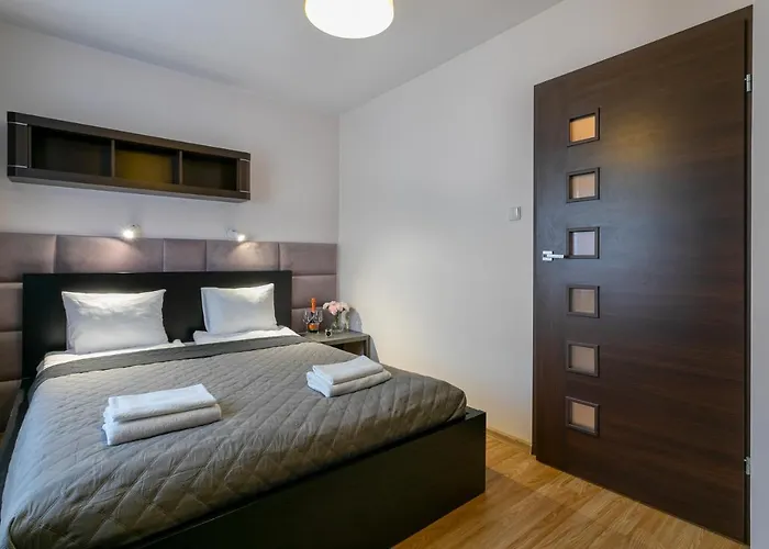 Morza Szum Triapart 公寓